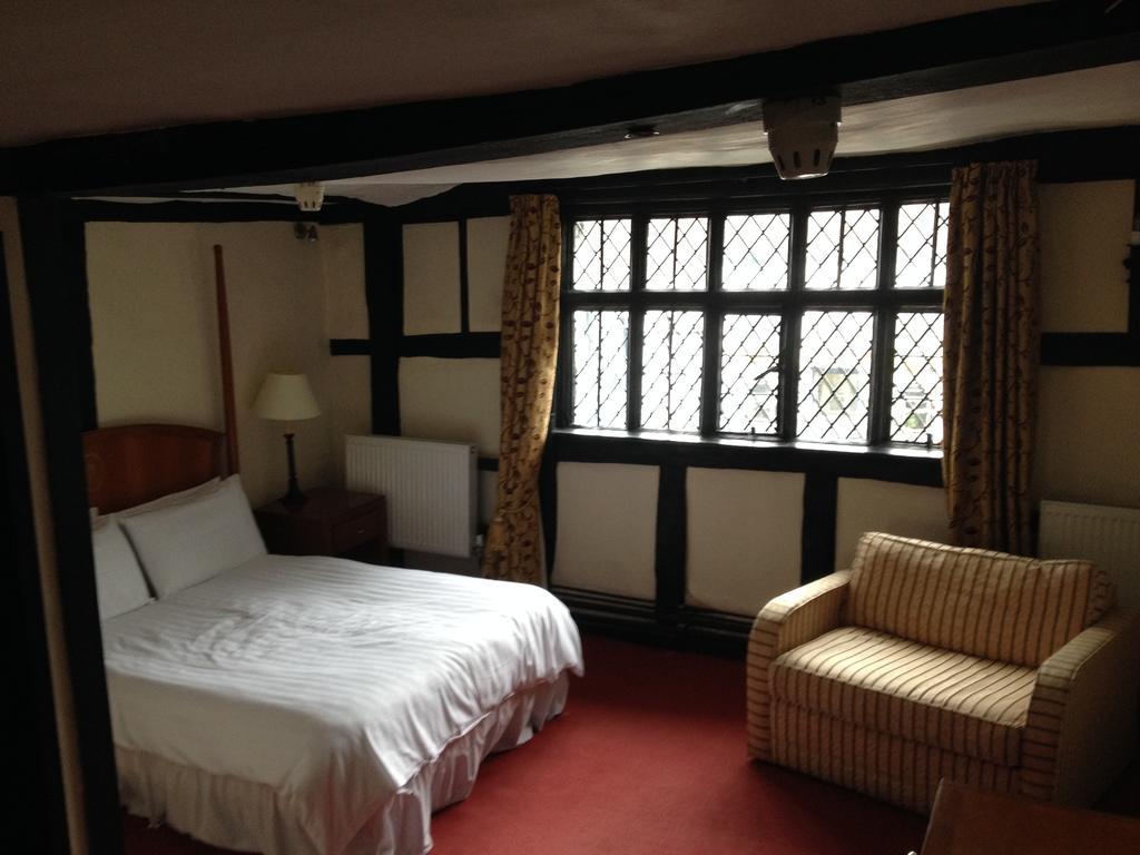 The Abbots Fireside - Channel Tunnel Elham Room photo