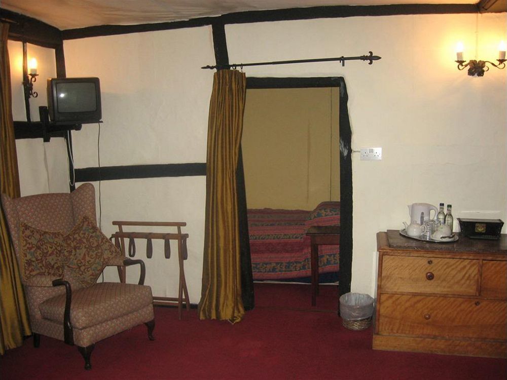 The Abbots Fireside - Channel Tunnel Elham Exterior photo